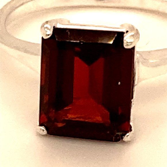 Pyrope 4.45ct Platinum Finish Solid Silver Ring - Picture 6 of 7